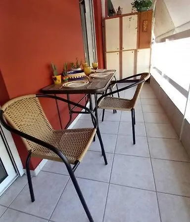 A Cozy Modern 4 Minutes Walk From Metro Αθήνα